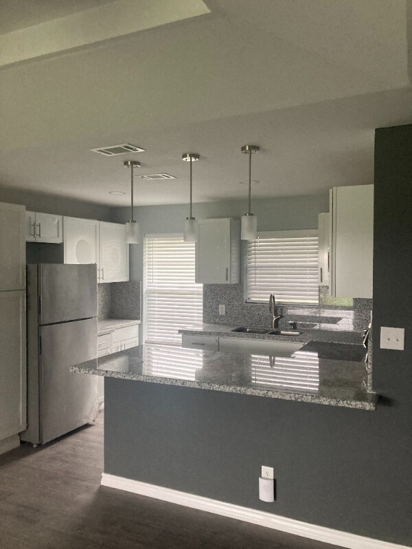 Photo - 1805 Norma Ln Unit 5