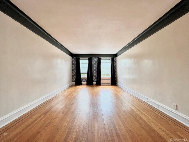 Photo - 73-20 Austin St Unit 5B