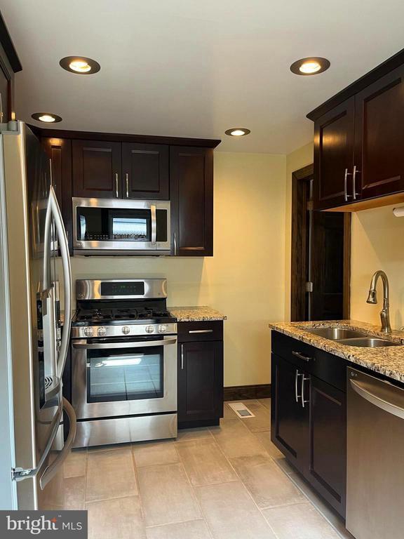 Photo - 120 N Frederick St