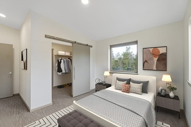 Photo - Crescent Point Apartments