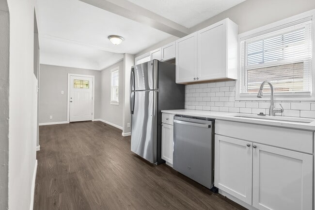 Photo - 1312 Pagel Ave