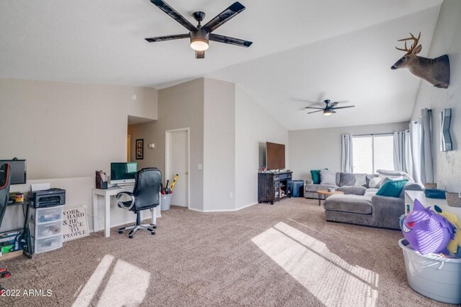 Photo - 5 bed - 3 bath in Litchfield with Pool!