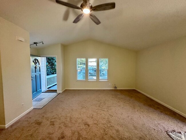 Photo - Nice 3 bedroom, 2 bath Home located in his...