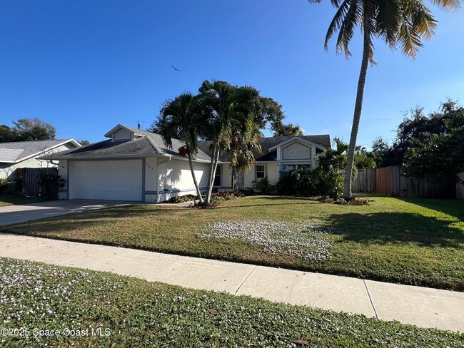 Photo - 440 River Grove Ct