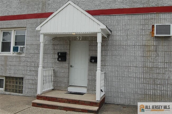 Photo - 57 Avenel St Unit 4