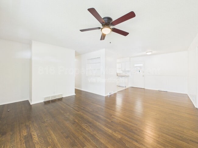 Photo - 4206 Vineyard Rd