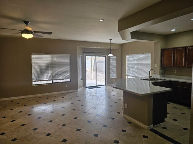 Photo - 5623 S 54th Dr