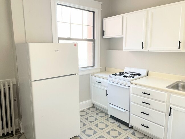 Photo - 1715 P St NW Unit 401