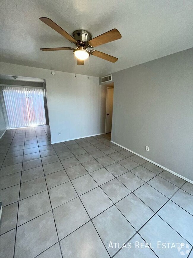 Building Photo - 4902 E Culver St Unit 2 Rental