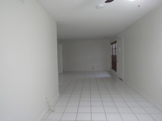 Photo - 2110 SE Edler Dr