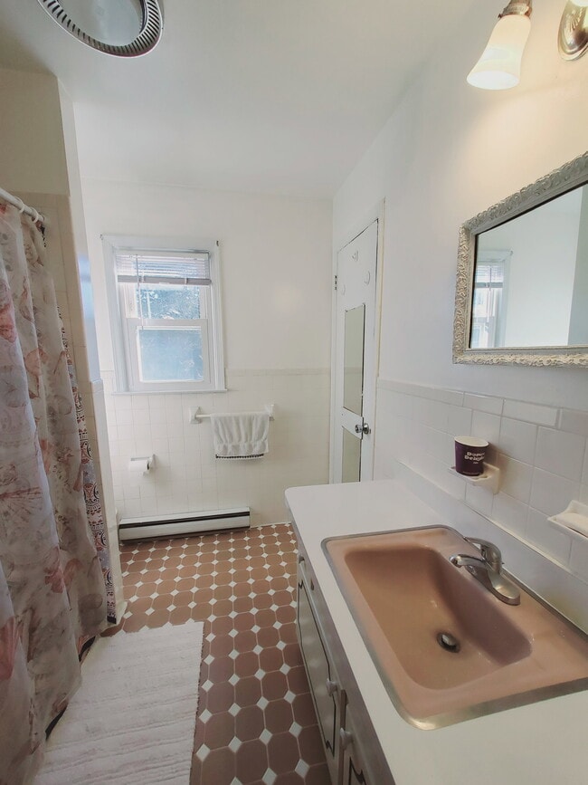 Photo - 98 Harbor Dr