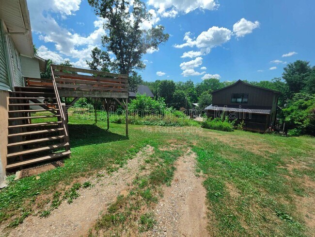 Photo - 161 Logan Ave