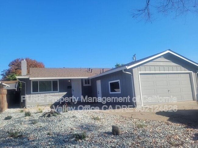 Building Photo - 3420 Pitcairn Way