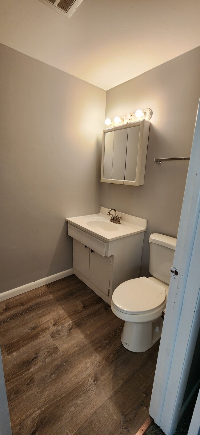 Photo - 103 Denrose Dr Unit 103