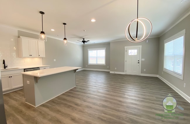 Photo - 150 Lilia Hill Cir