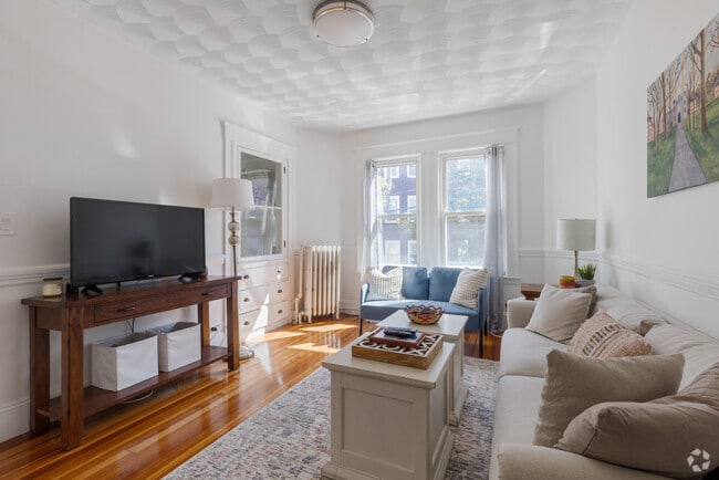 Building Photo - 95 Beacon St Rental