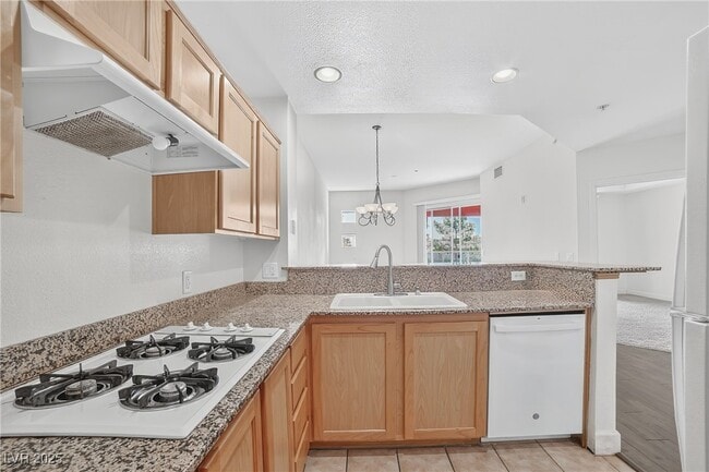 Photo - 87 E Agate Ave Unit 204