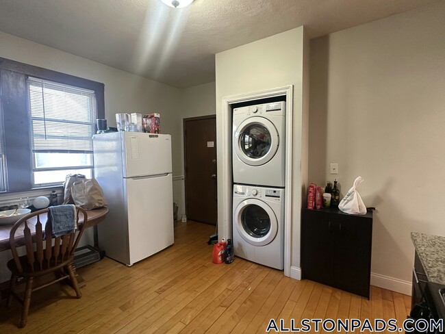 Photo - 53 Gardner St Unit 2