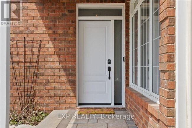Photo - 773 Valin St