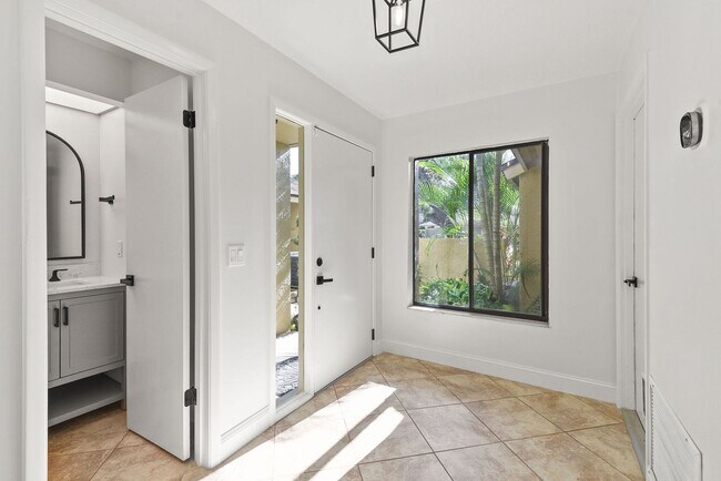 Photo - Charming Townhouse for Lease