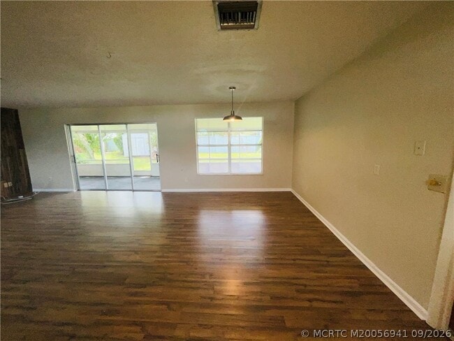 544 SE Chapman Ave