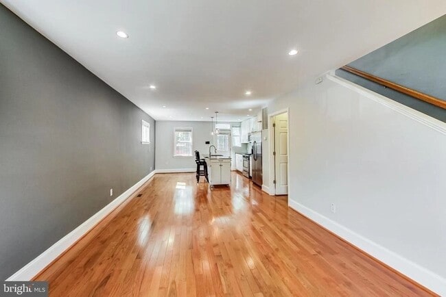 Photo - 1145 46th Pl SE