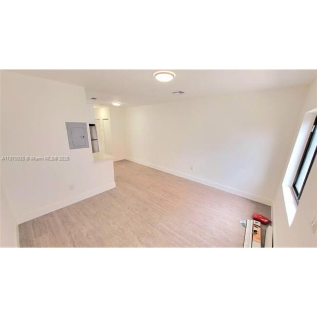 681 NW 30th St