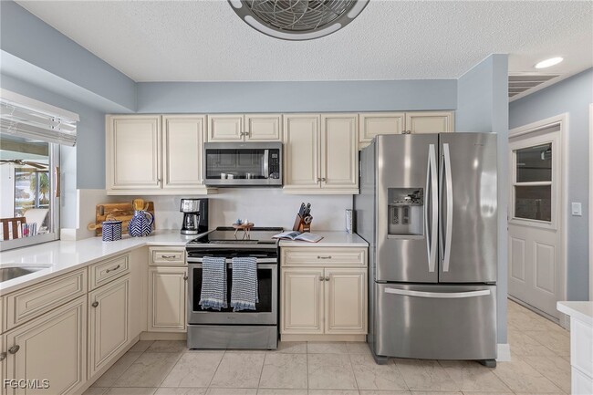 Photo - 5240 SW 2nd Pl