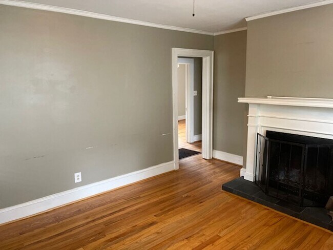 Photo - Coming Soon!! Lovely 2 Bedroom House Clo...