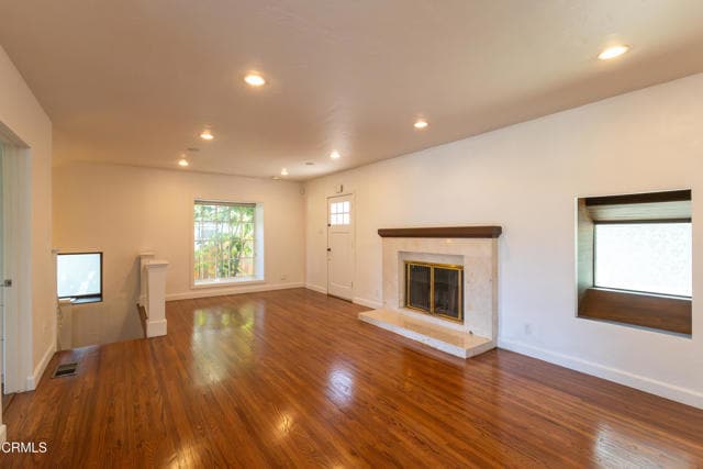 Photo - 854 Oneonta Dr