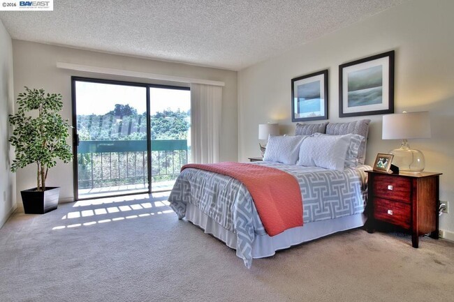 Photo - 25700 University Ct Condo Unit 3