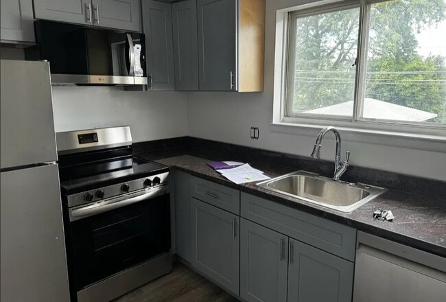 Photo - 24106-24276 Ann Arbor Trl