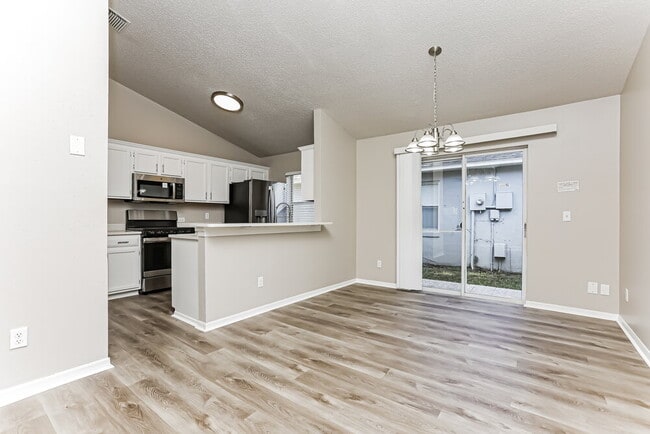 Photo - 8782 Foley Dr