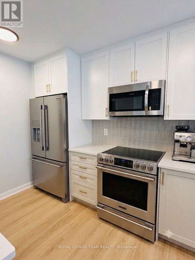 Photo - 801 Glenroy Gilbert Dr
