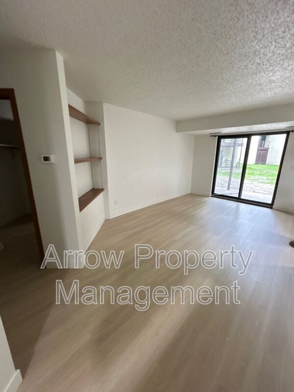Photo - 205 E Arbor Ave House