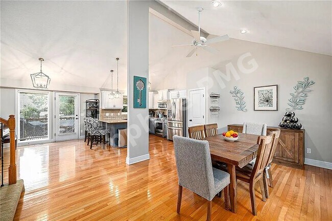 Photo - 8707 N Wheaton Ct