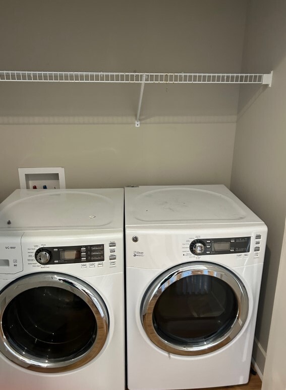 Photo - 1909 Convent Pl, C