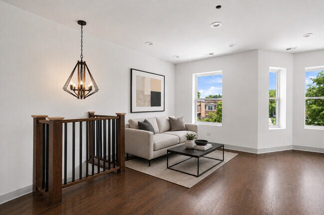 4108 N Cicero Ave Unit 2