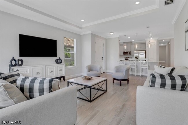 Photo - 15561 Vittorio St