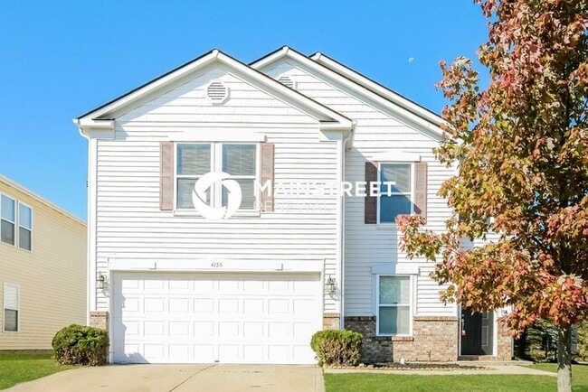 Building Photo - 4 Bedroom Pet-Friendly Home in Indianapolis, IN with Main Street Renewal