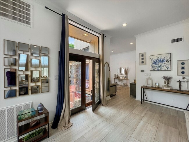 Photo - 2358 Binley Dr