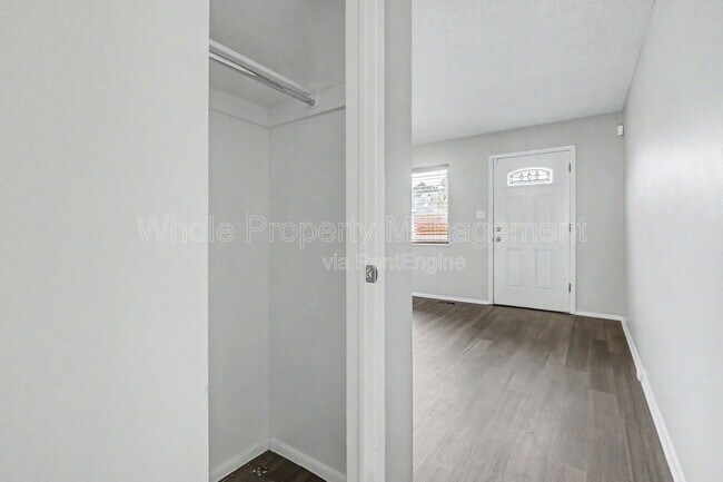 Photo - 8705 Santa Fe Dr