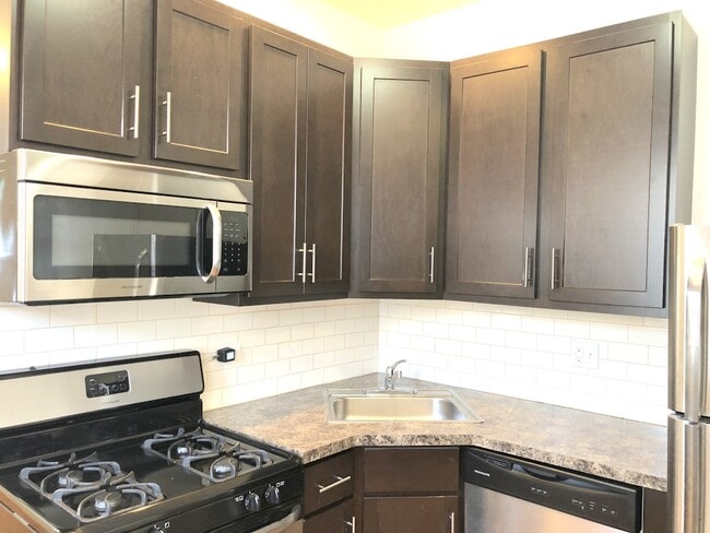 Photo - 4450 N Sheridan Rd Unit 4452-3