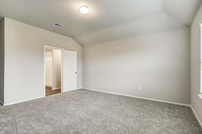 Building Photo - 5603 Providence Green Ct