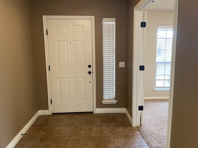 Photo - 2609 NW 182nd St