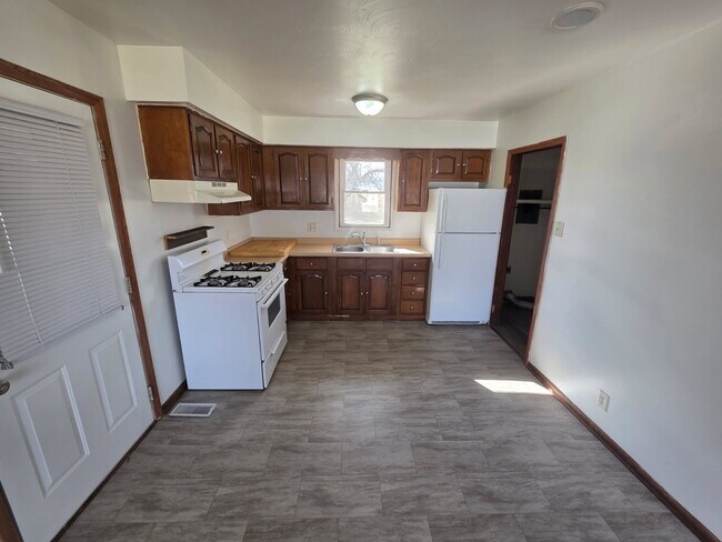 Photo - 1119 Candice Ct