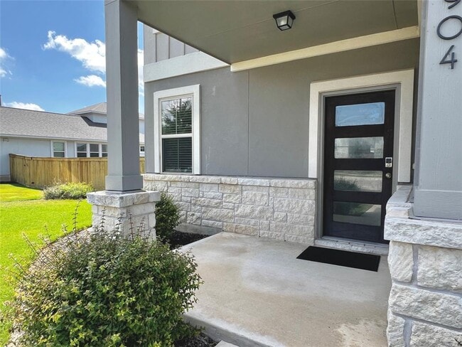 2904 Sage Ranch Dr