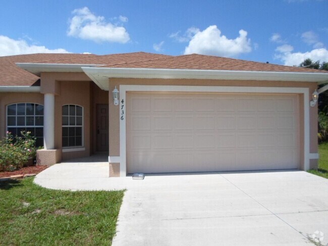 Building Photo - Spacious Duplex Located near Gunnery and L... Unit 4736 21st St SW Rental