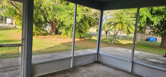 Photo - Beautiful 4bed 2Bath House