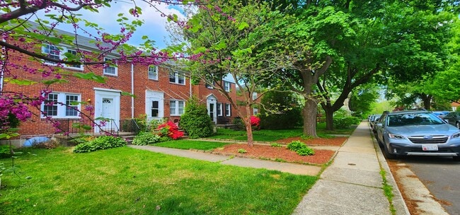 Building Photo - 132 Murdock Rd Rental